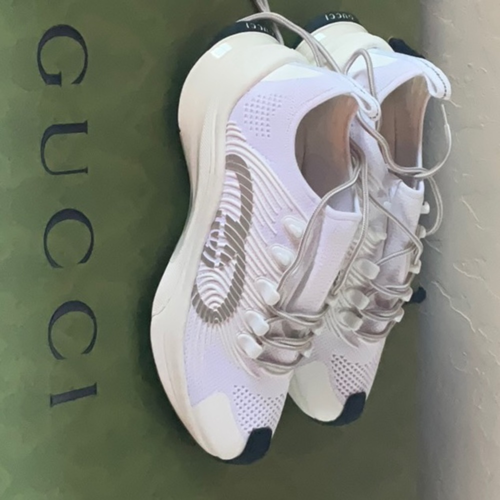 Gucci run low top size 38 NEW